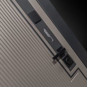 Входная дверь Лаб 1 Про 04 — Беленый дуб купить в Москве