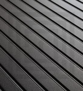 Входная дверь Пиано 22 — Белый софт, черная вставка купить в Москве